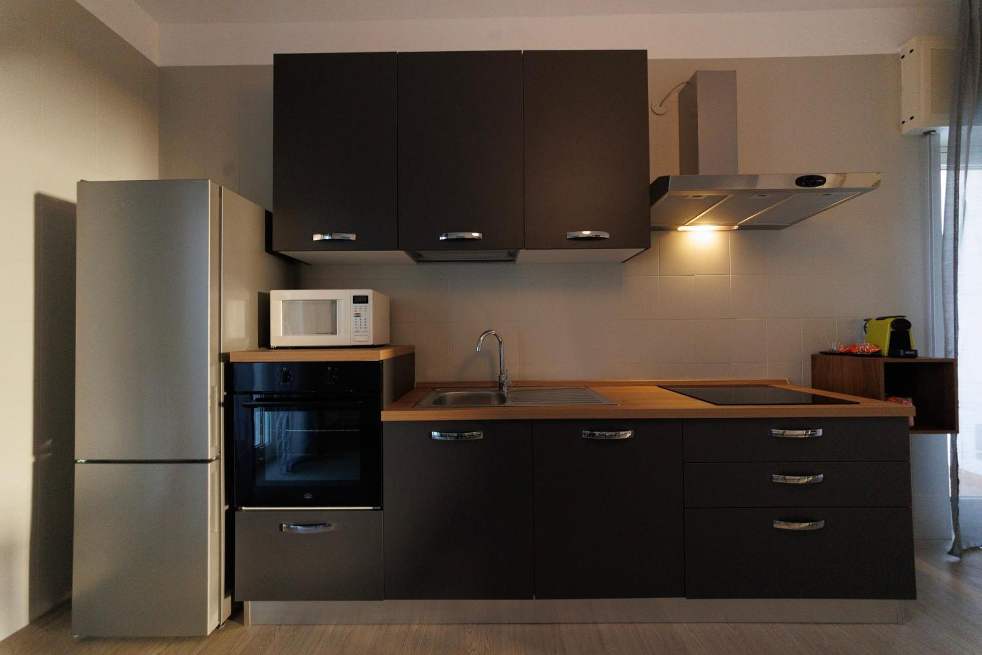 Atticoderossi A 500Mt Da Stazione&Centrostorico Apartment Bari Luaran gambar